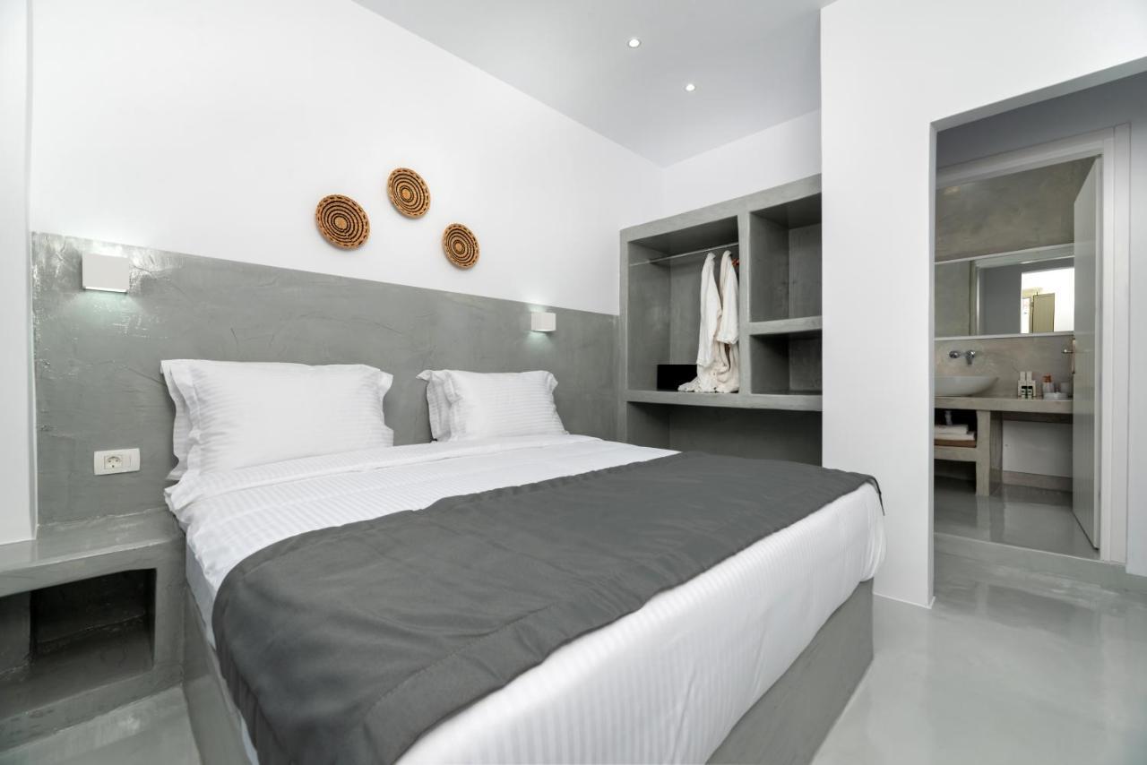 Aerenia Luxury Suites Karterados  Ngoại thất bức ảnh