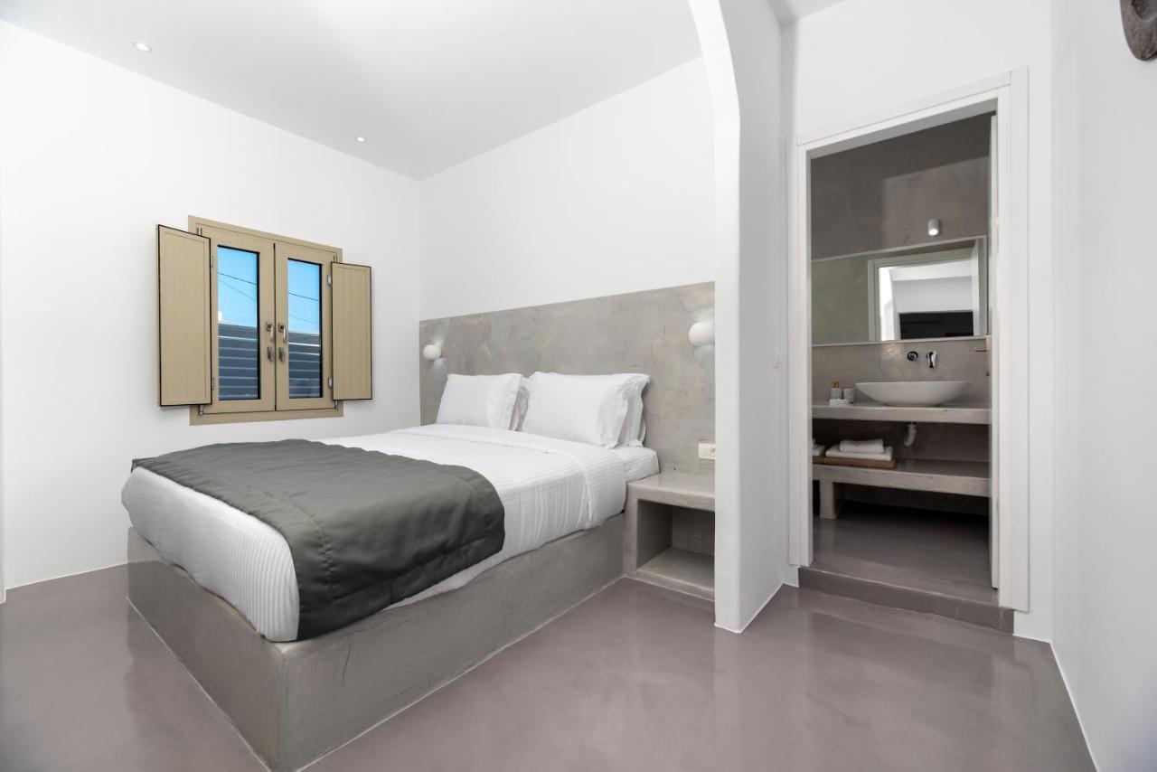 Aerenia Luxury Suites Karterados  Ngoại thất bức ảnh
