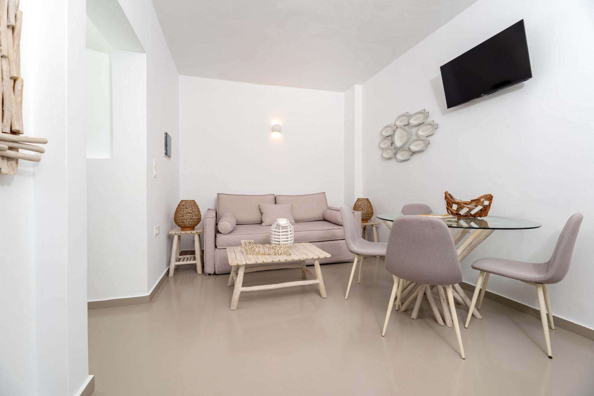 Aerenia Luxury Suites Karterados  Ngoại thất bức ảnh